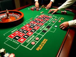 Antarmuka deposit dan penarikan betingslot dengan pilihan pembayaran lokal